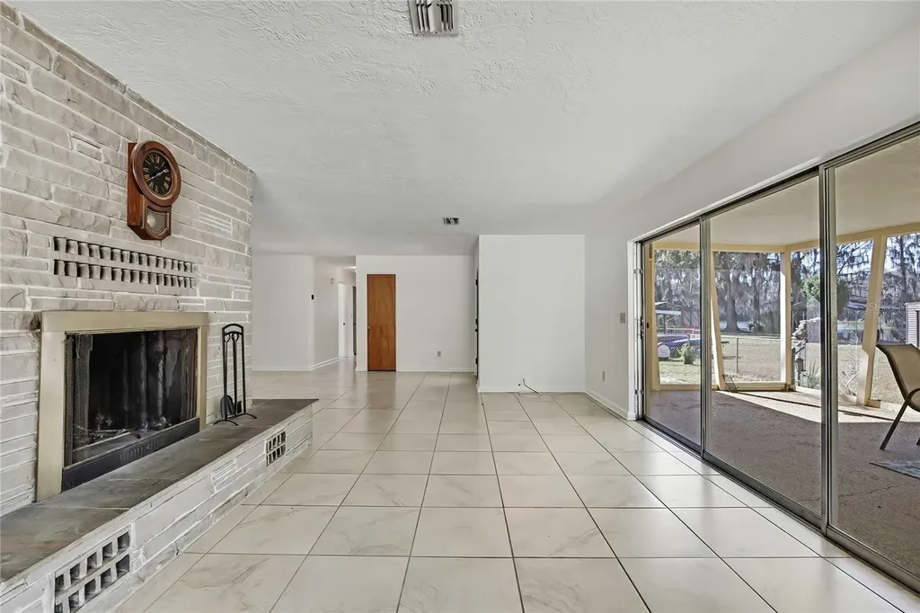 12130 Maple Street Dunnellon FL 34432
