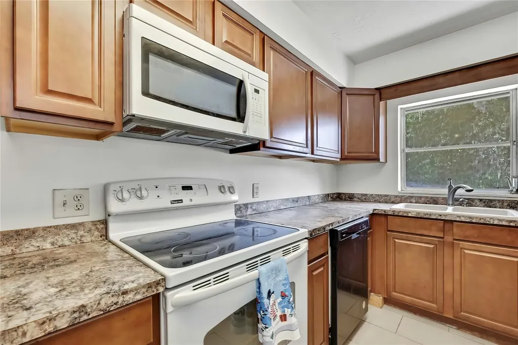 12130 Maple Street Dunnellon FL 34432