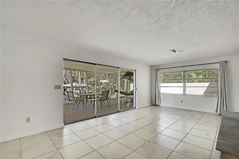 12130 Maple Street Dunnellon FL 34432