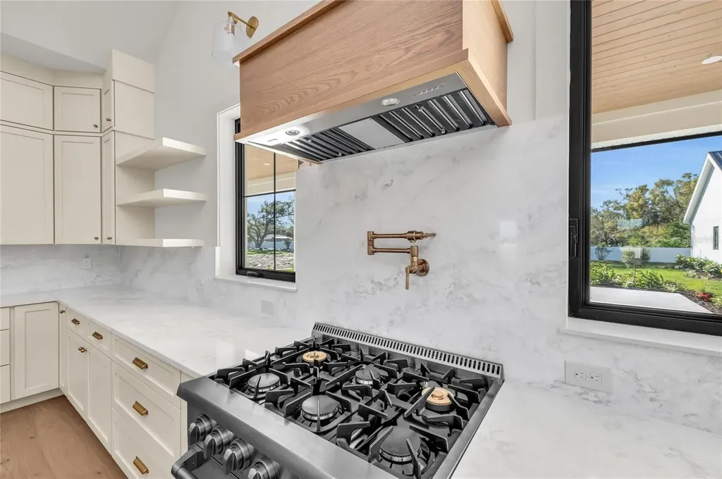 6609 Paladin Court Sarasota FL 34241