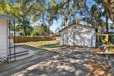 1210 E Cayuga Street Tampa FL 33603