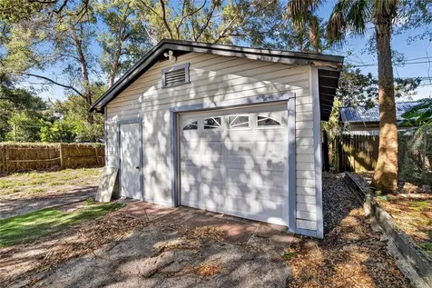 1210 E Cayuga Street Tampa FL 33603