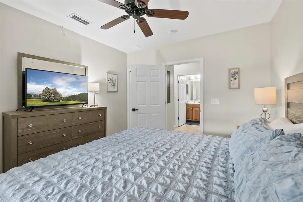 100 Canopy Walk Lane Palm Coast FL 32137