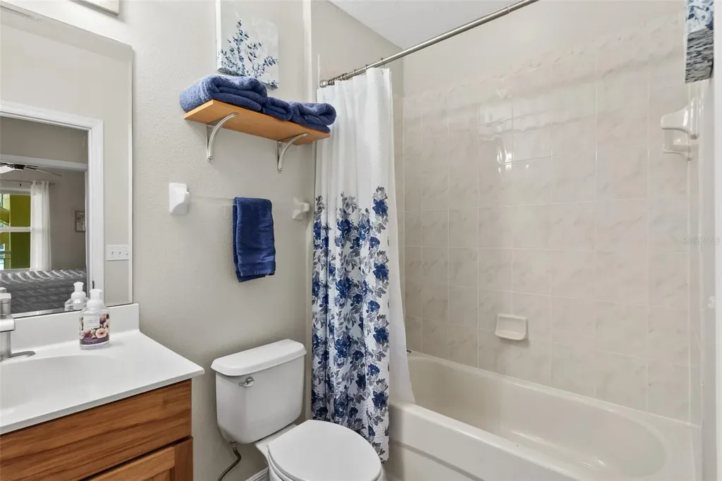 100 Canopy Walk Lane Palm Coast FL 32137