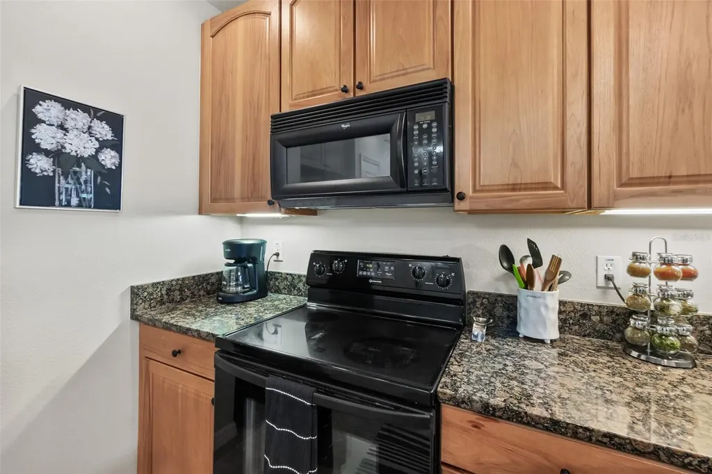 100 Canopy Walk Lane Palm Coast FL 32137