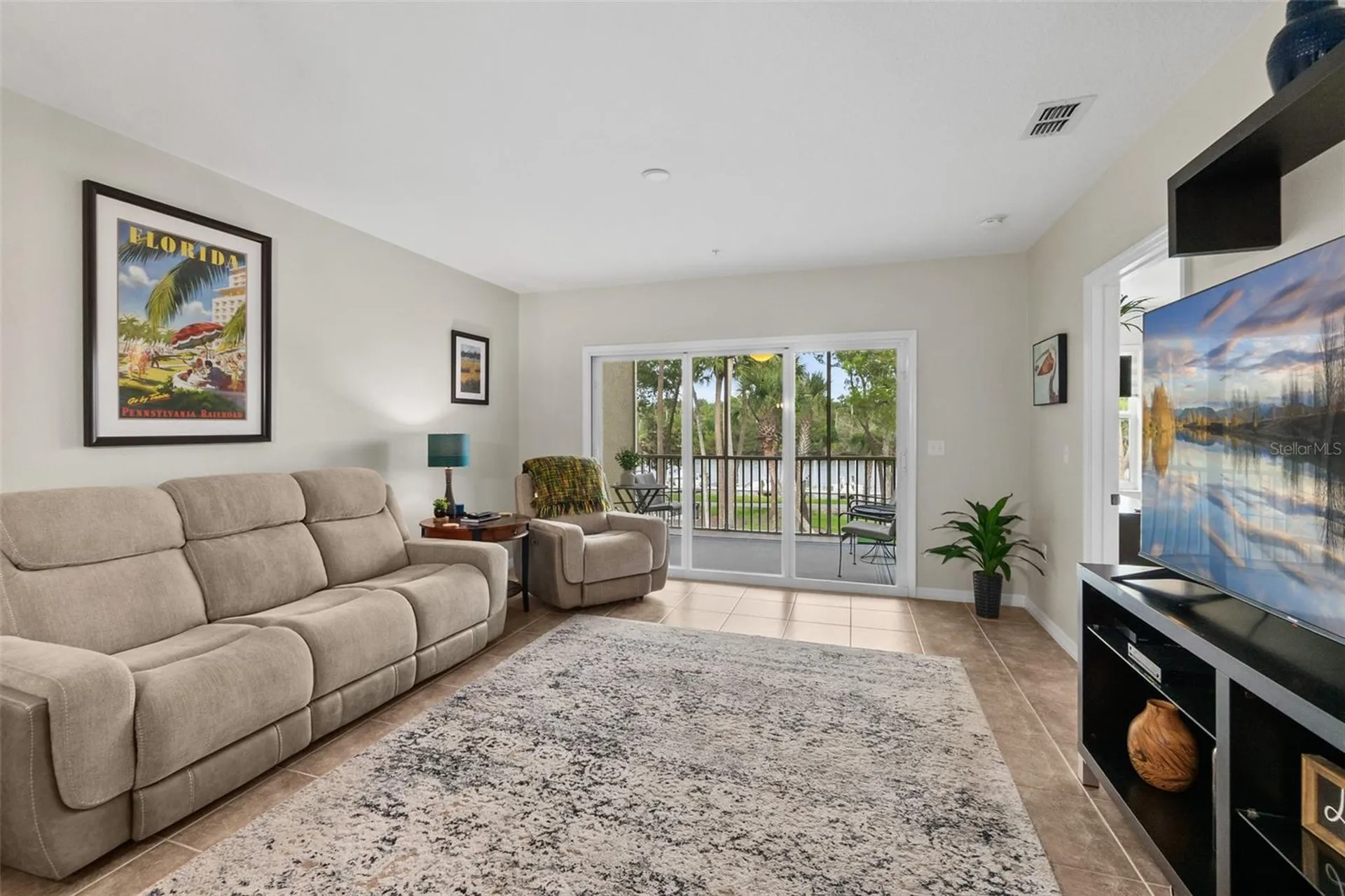 100 Canopy Walk Lane Palm Coast FL 32137