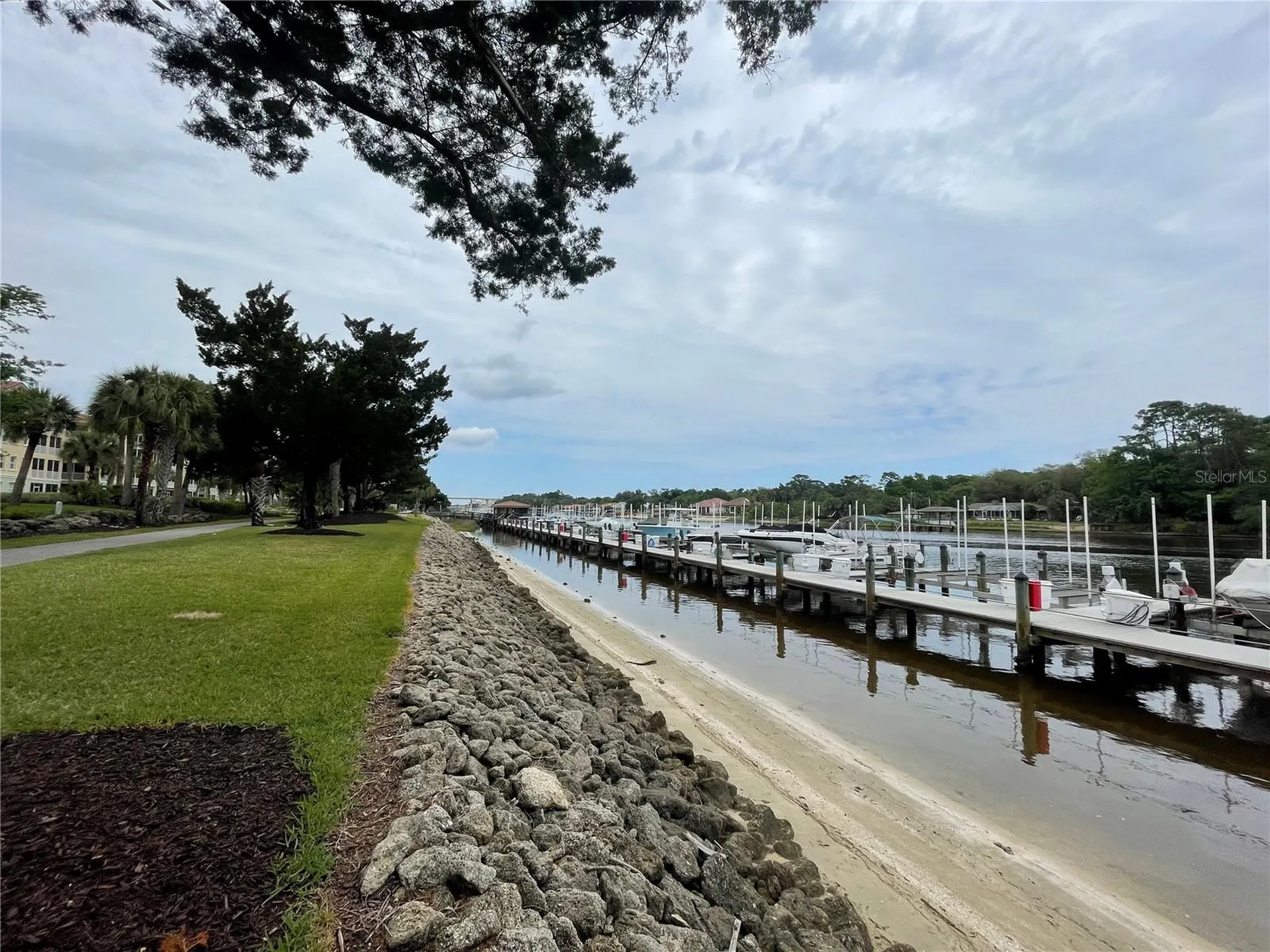 100 Canopy Walk Lane Palm Coast FL 32137