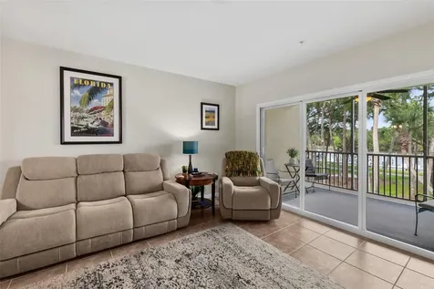 100 Canopy Walk Lane Palm Coast FL 32137