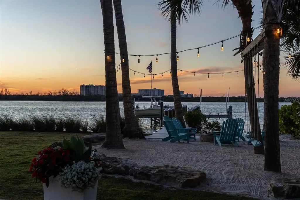 3440 Gulfmead Drive Sarasota FL 34242