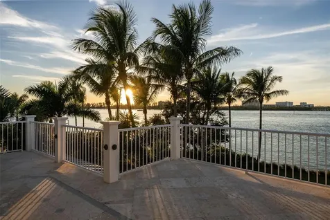 3440 Gulfmead Drive Sarasota FL 34242