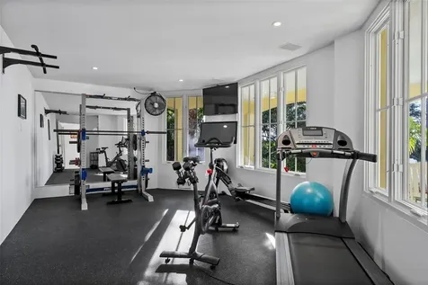 3440 Gulfmead Drive Sarasota FL 34242