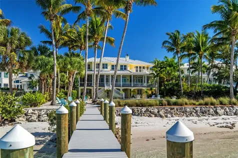 3440 Gulfmead Drive Sarasota FL 34242