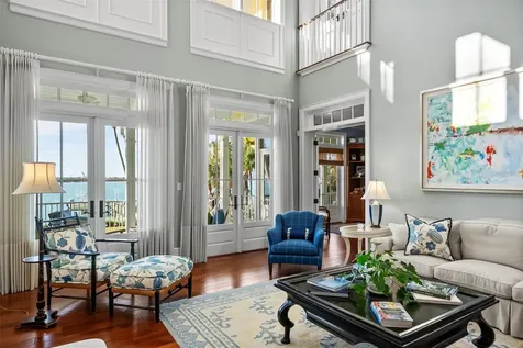 3440 Gulfmead Drive Sarasota FL 34242