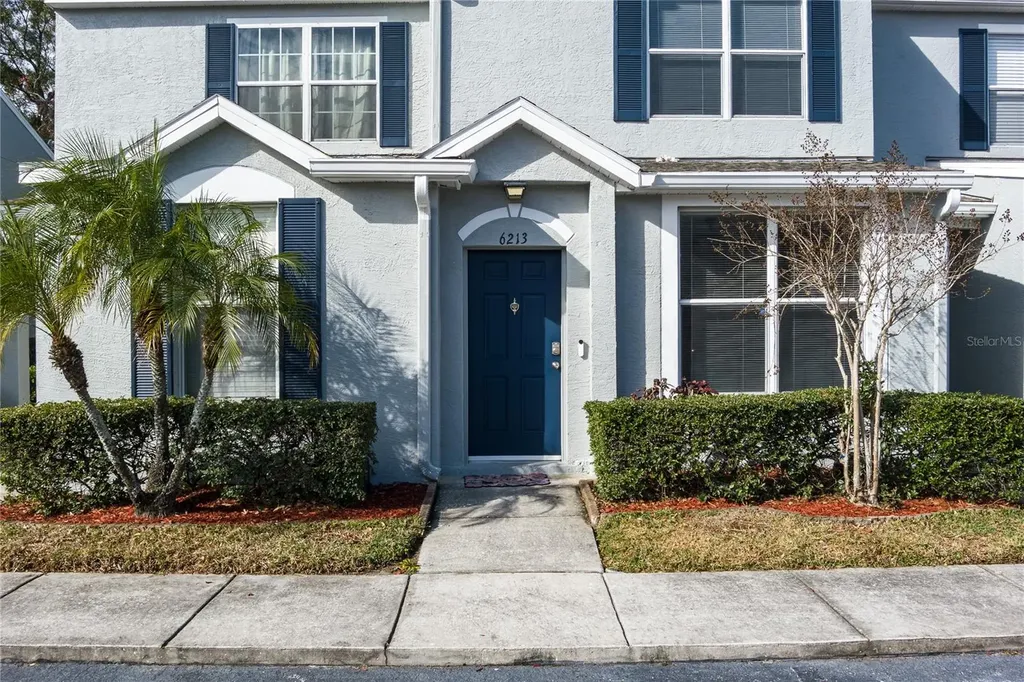 6213 Osprey Lake Circle Riverview FL 33578