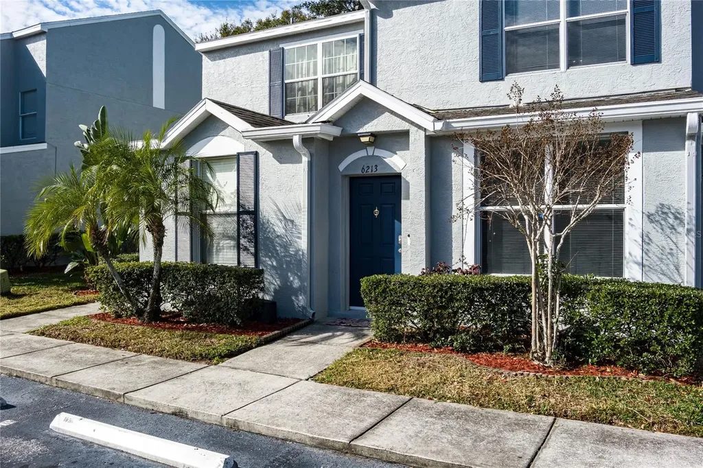 6213 Osprey Lake Circle Riverview FL 33578