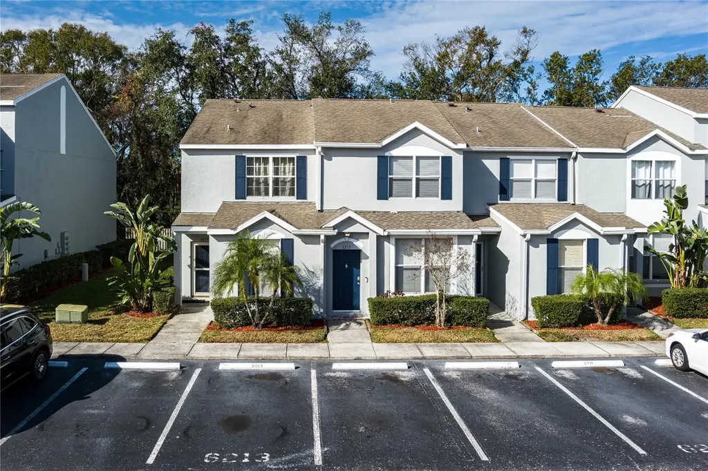 6213 Osprey Lake Circle Riverview FL 33578