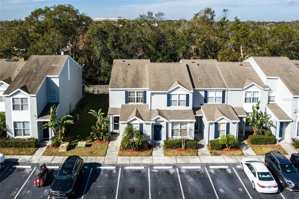 6213 Osprey Lake Circle Riverview FL 33578