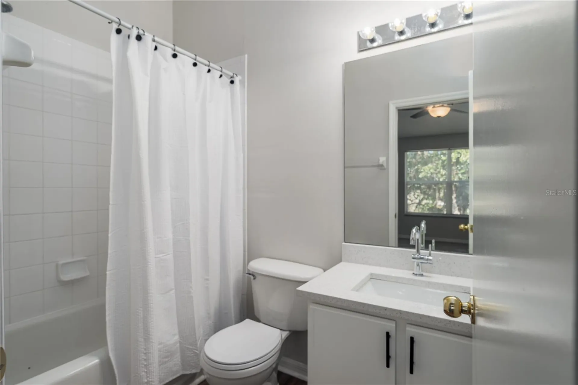 6213 Osprey Lake Circle Riverview FL 33578