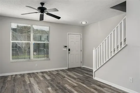 6213 Osprey Lake Circle Riverview FL 33578