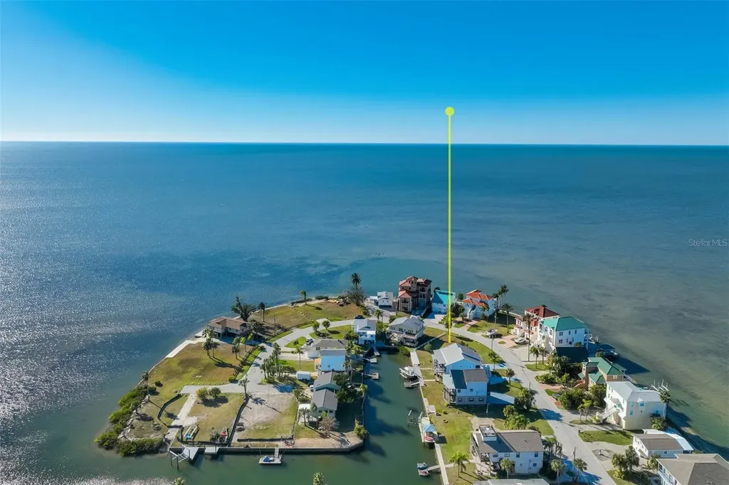 6424 Driftwood Drive Hudson FL 34667