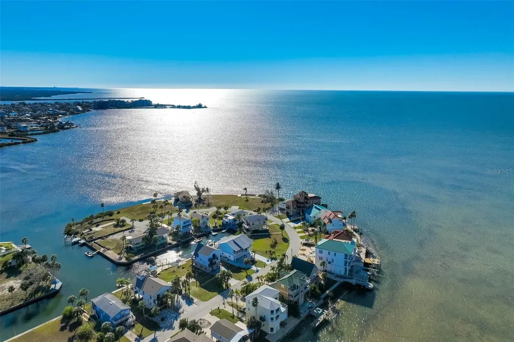 6424 Driftwood Drive Hudson FL 34667