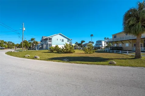 6424 Driftwood Drive Hudson FL 34667