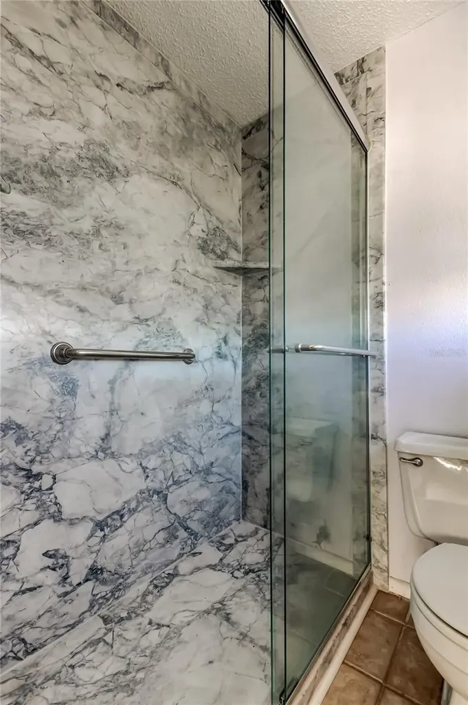 965 Whitman Drive Sarasota FL 34243