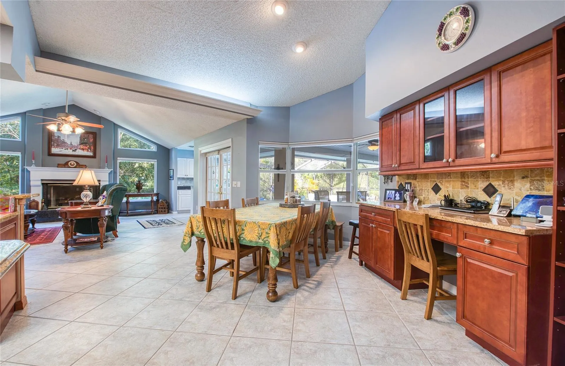4901 Hallstead Way Tampa FL 33647