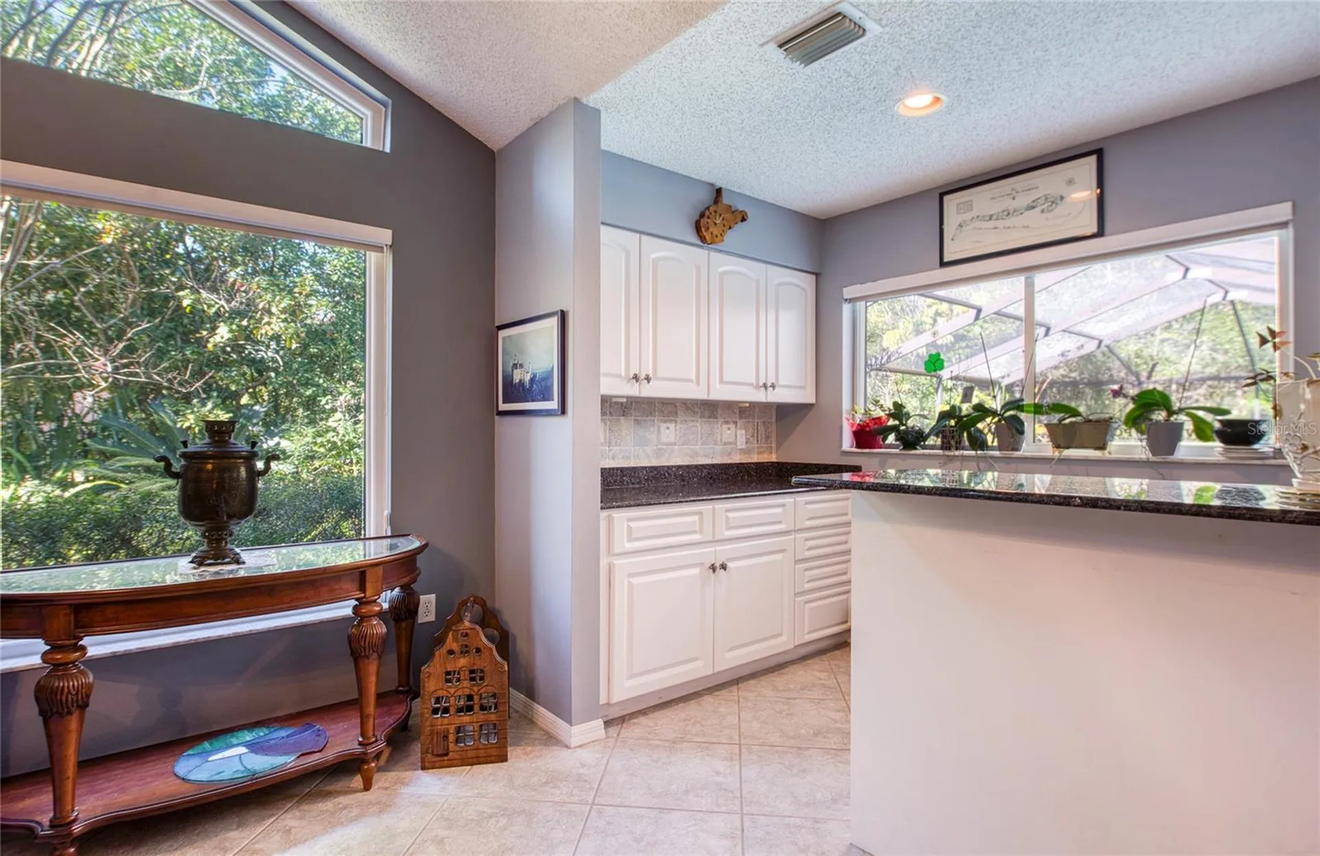 4901 Hallstead Way Tampa FL 33647