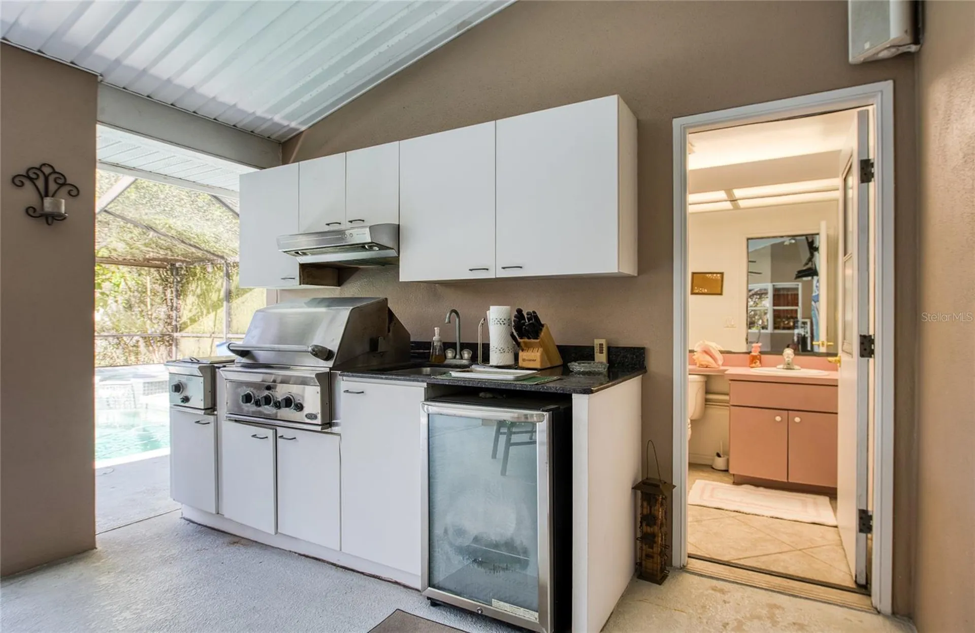 4901 Hallstead Way Tampa FL 33647