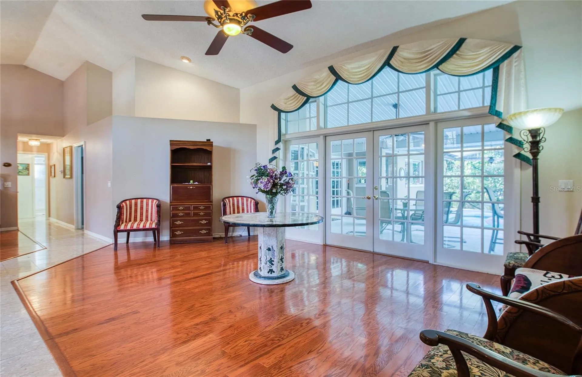 4901 Hallstead Way Tampa FL 33647