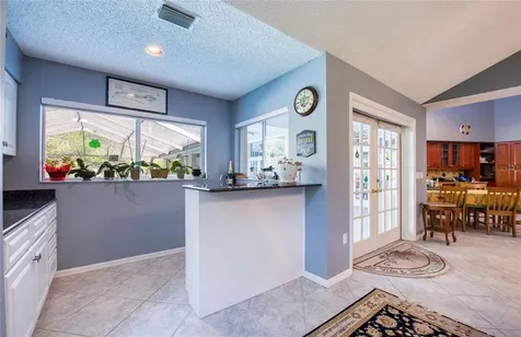 4901 Hallstead Way Tampa FL 33647
