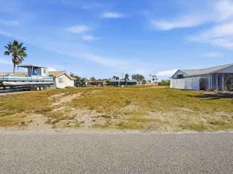 13612 Garris Drive Hudson FL 34667