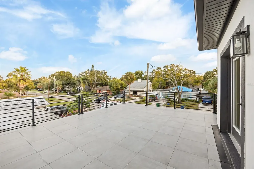 3317 W Napoleon Avenue Tampa FL 33611