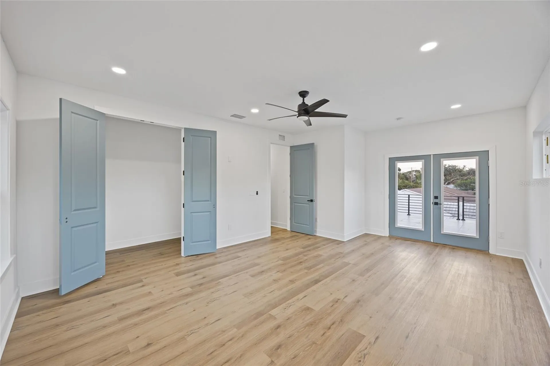 3317 W Napoleon Avenue Tampa FL 33611