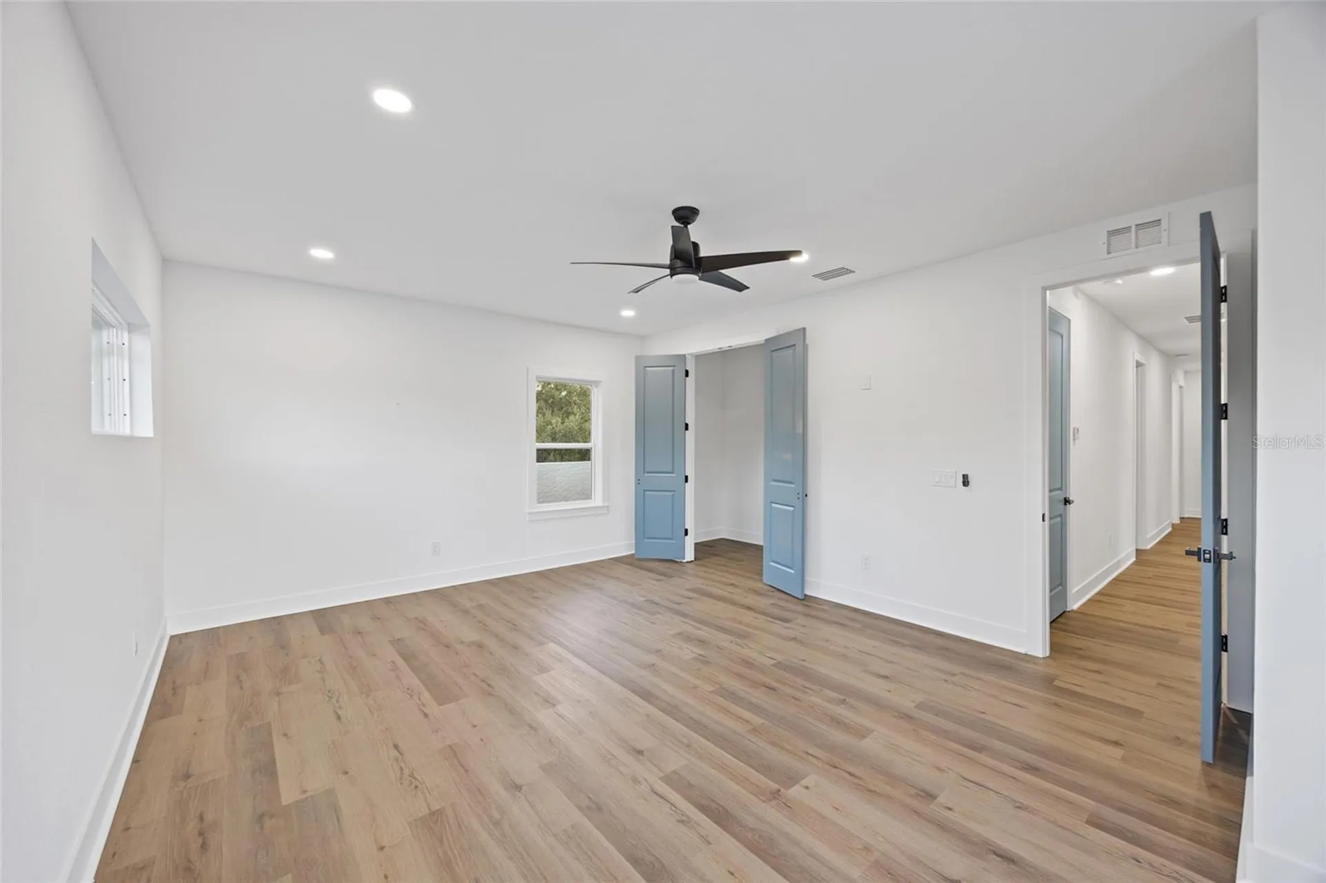 3317 W Napoleon Avenue Tampa FL 33611