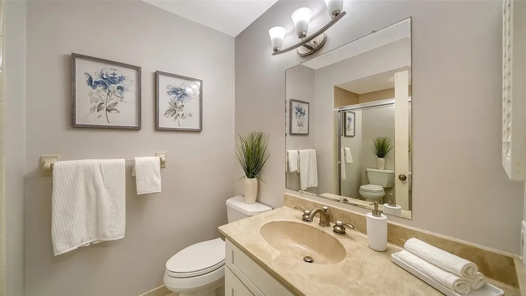 6810 9th Avenue W Bradenton FL 34209