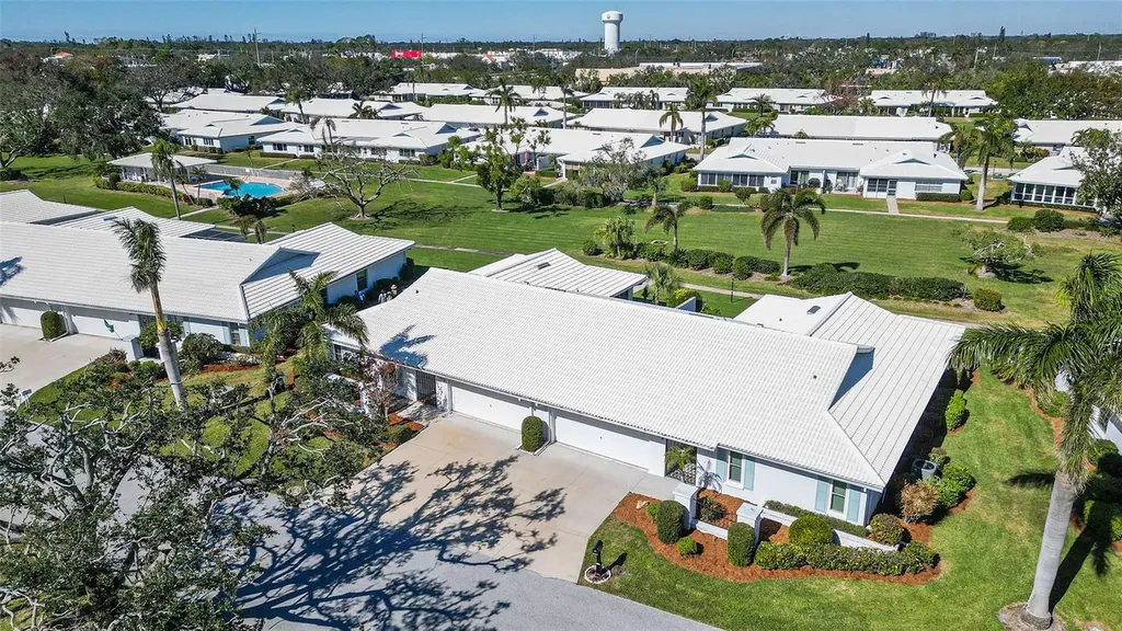 6810 9th Avenue W Bradenton FL 34209