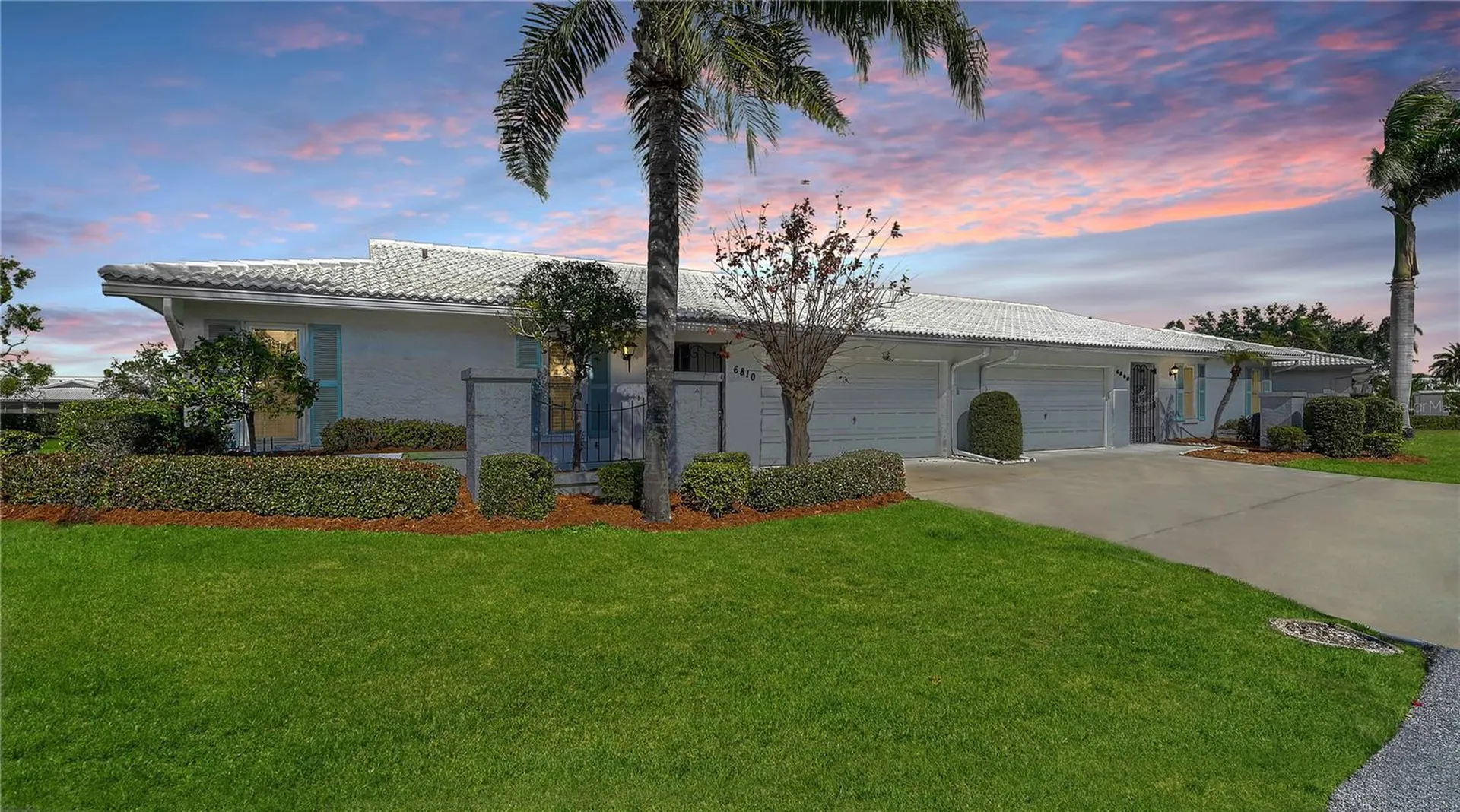 6810 9th Avenue W Bradenton FL 34209