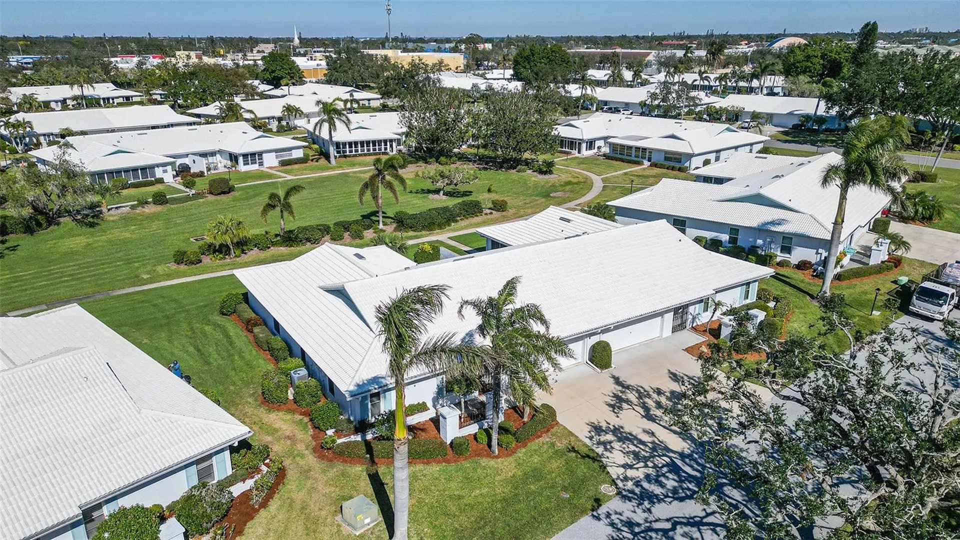 6810 9th Avenue W Bradenton FL 34209
