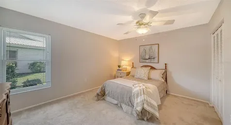6810 9th Avenue W Bradenton FL 34209