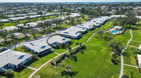 6810 9th Avenue W Bradenton FL 34209