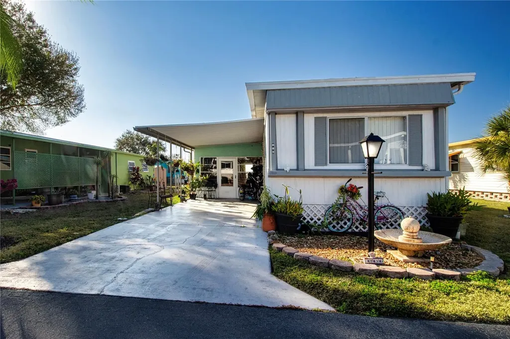 420 49th Street E Palmetto FL 34221