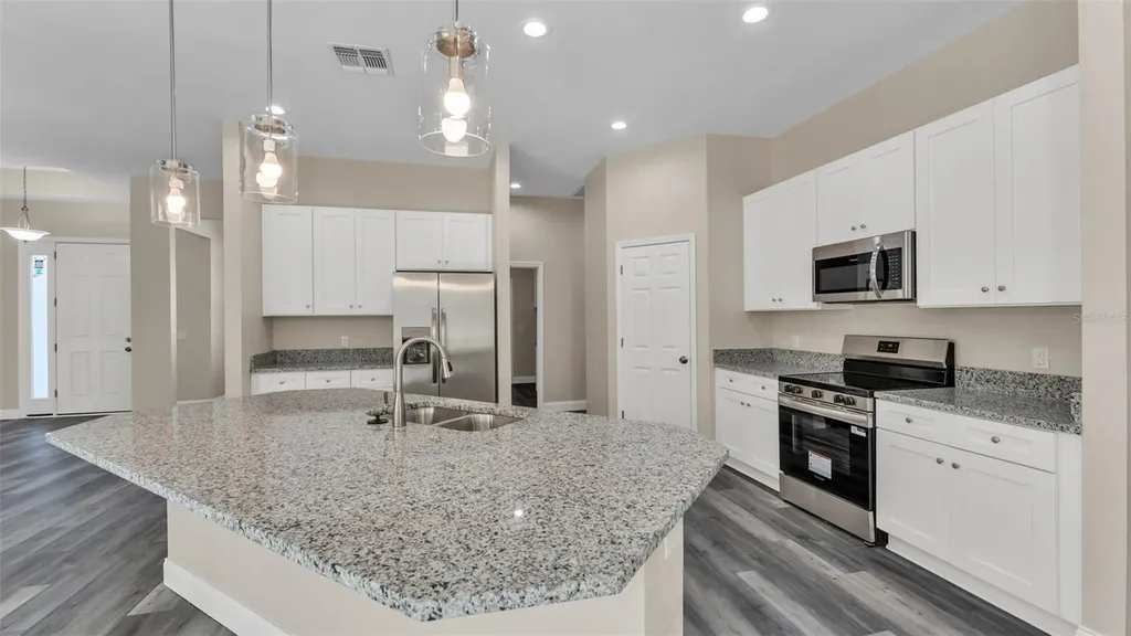 6320 Woodhaven Drive Lakeland FL 33811