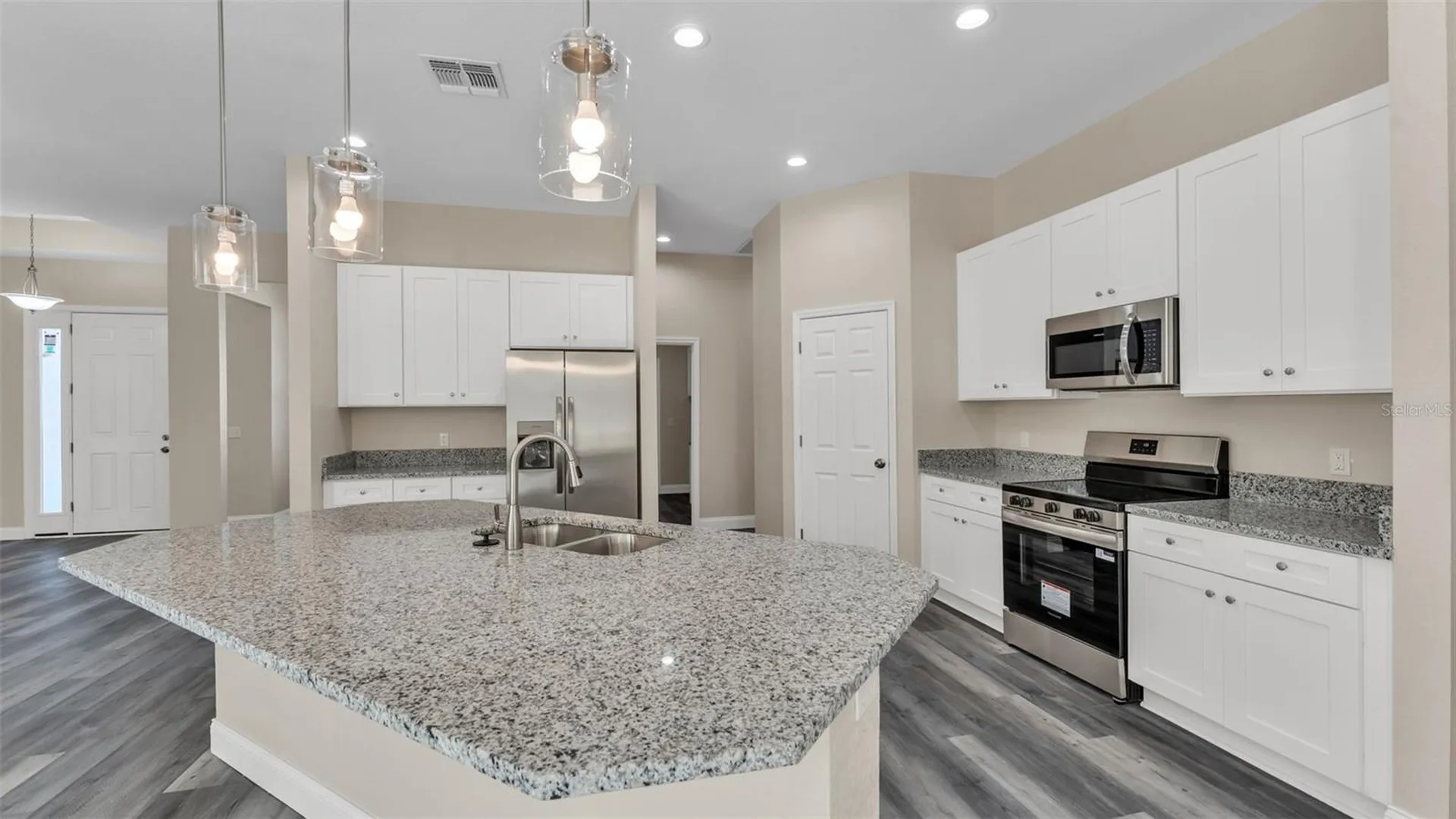 6320 Woodhaven Drive Lakeland FL 33811