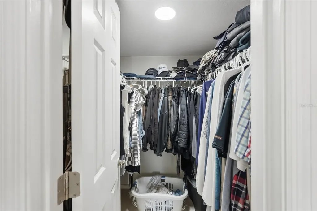 3783 Pompano St Petersburg FL 33705