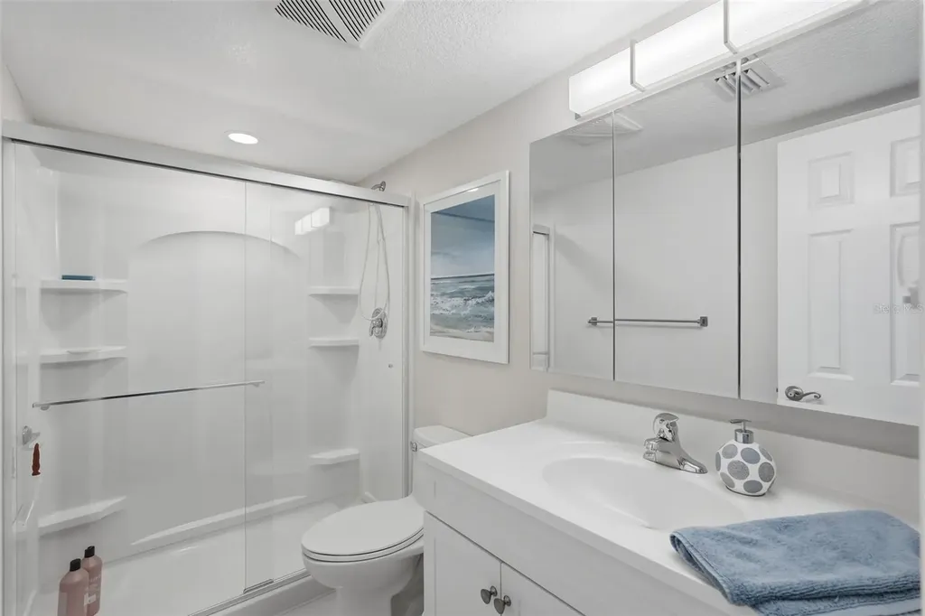 3783 Pompano St Petersburg FL 33705