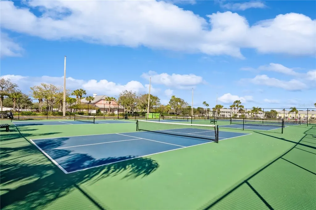 3783 Pompano St Petersburg FL 33705