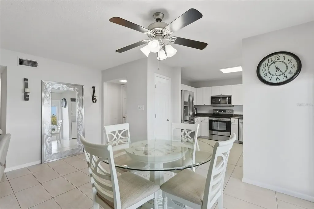3783 Pompano St Petersburg FL 33705