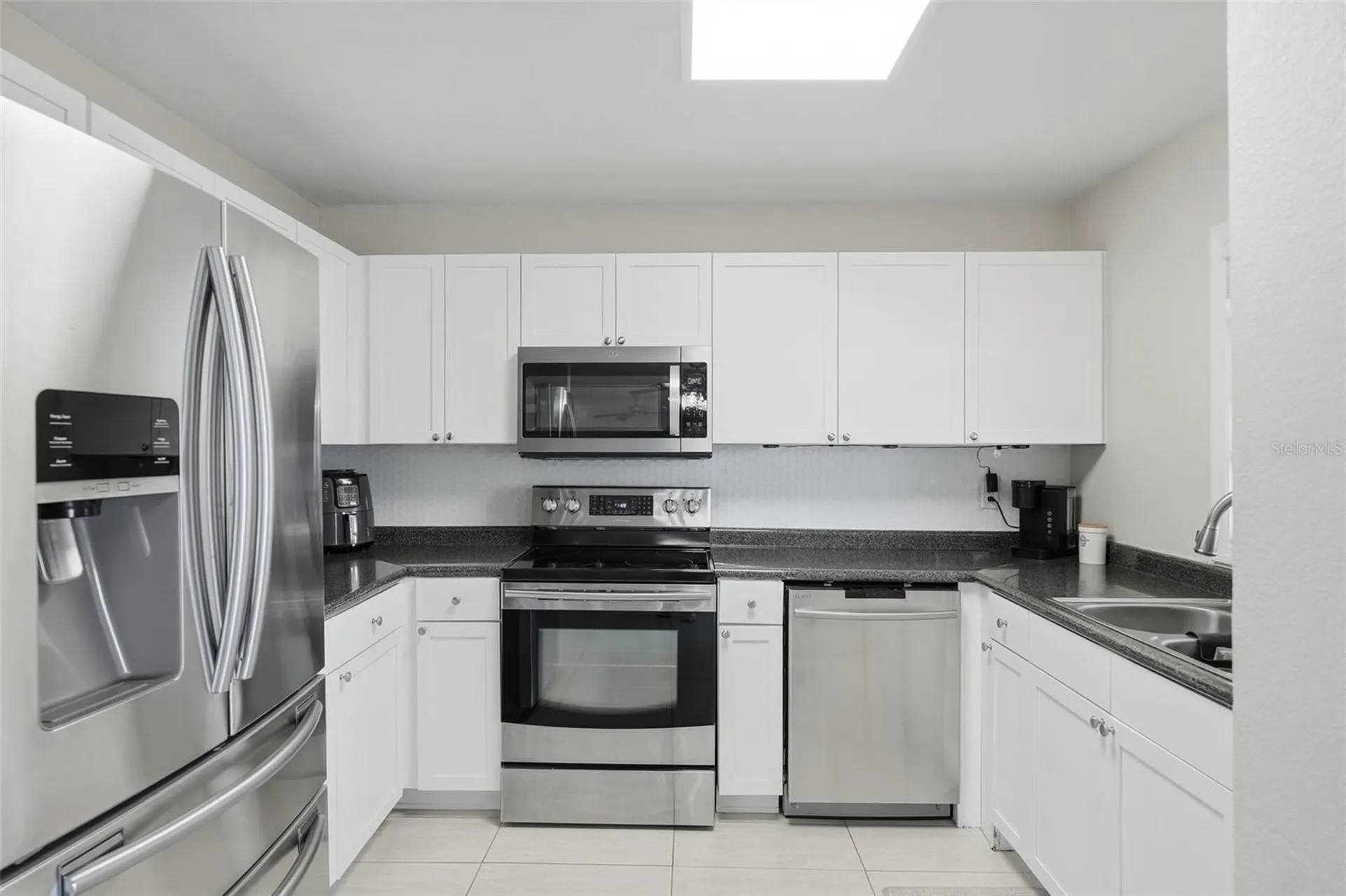 3783 Pompano St Petersburg FL 33705
